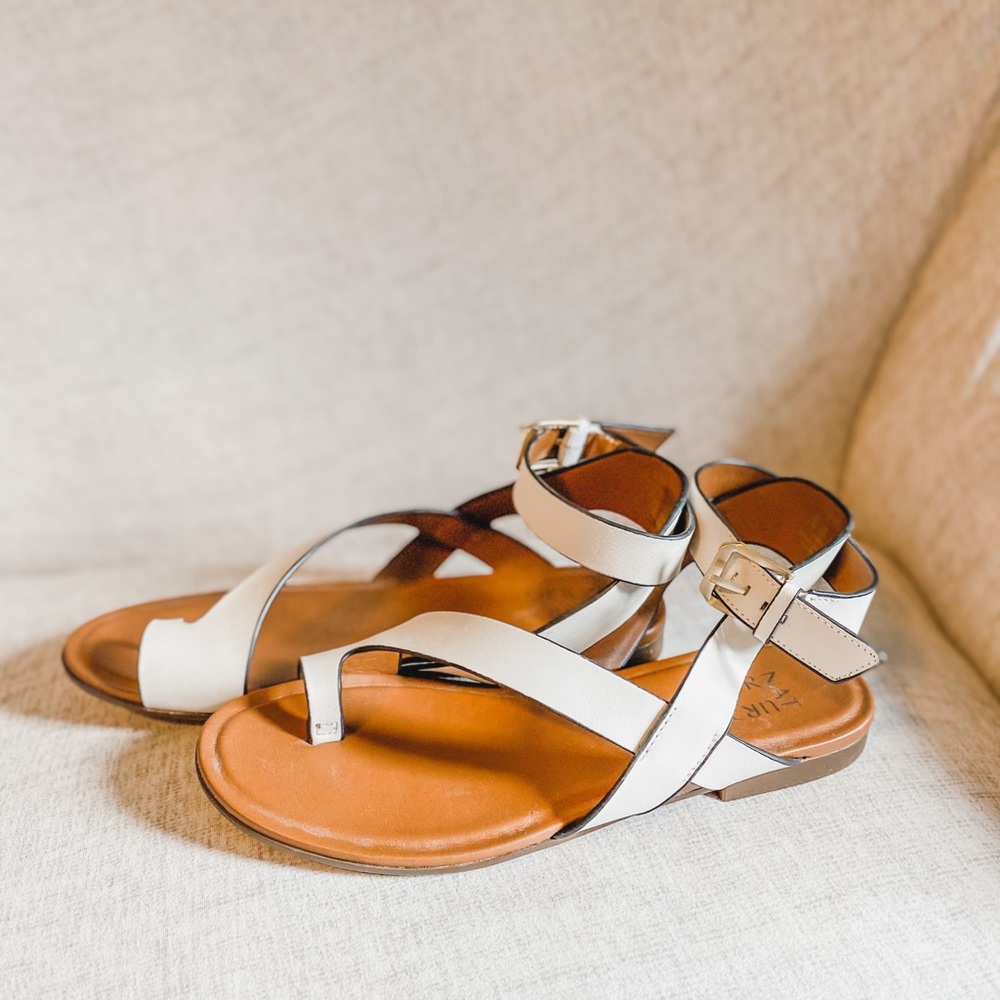 Naturalizer sandals